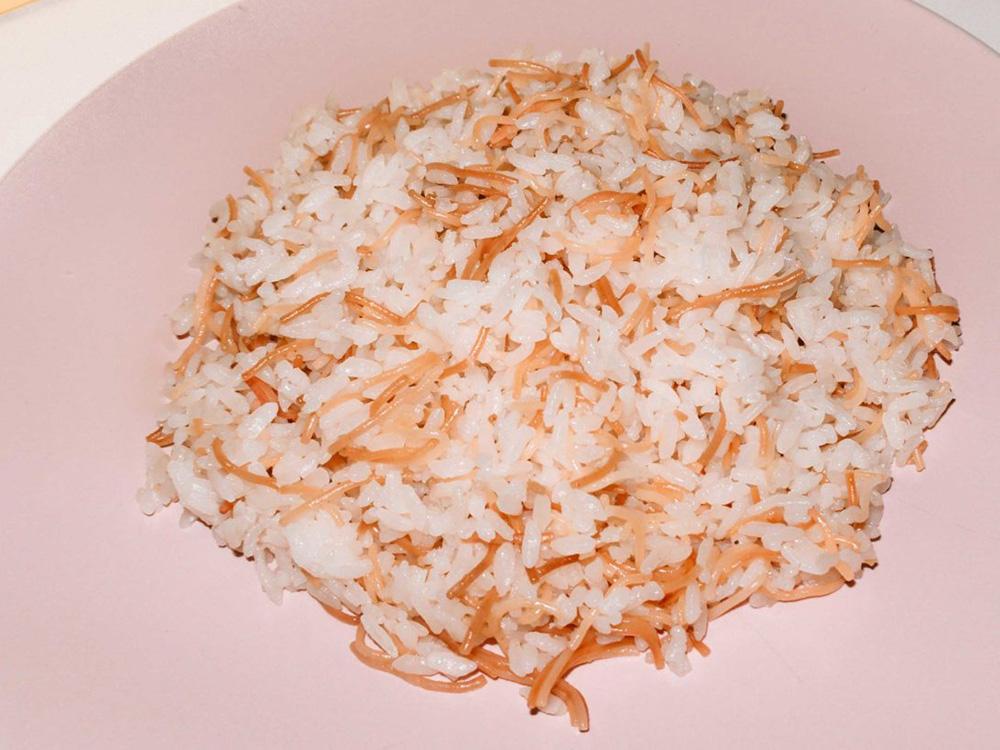 ” بوصفات سهلة ومضبوطة ” طريقة عمل الأرز بالشعيرية