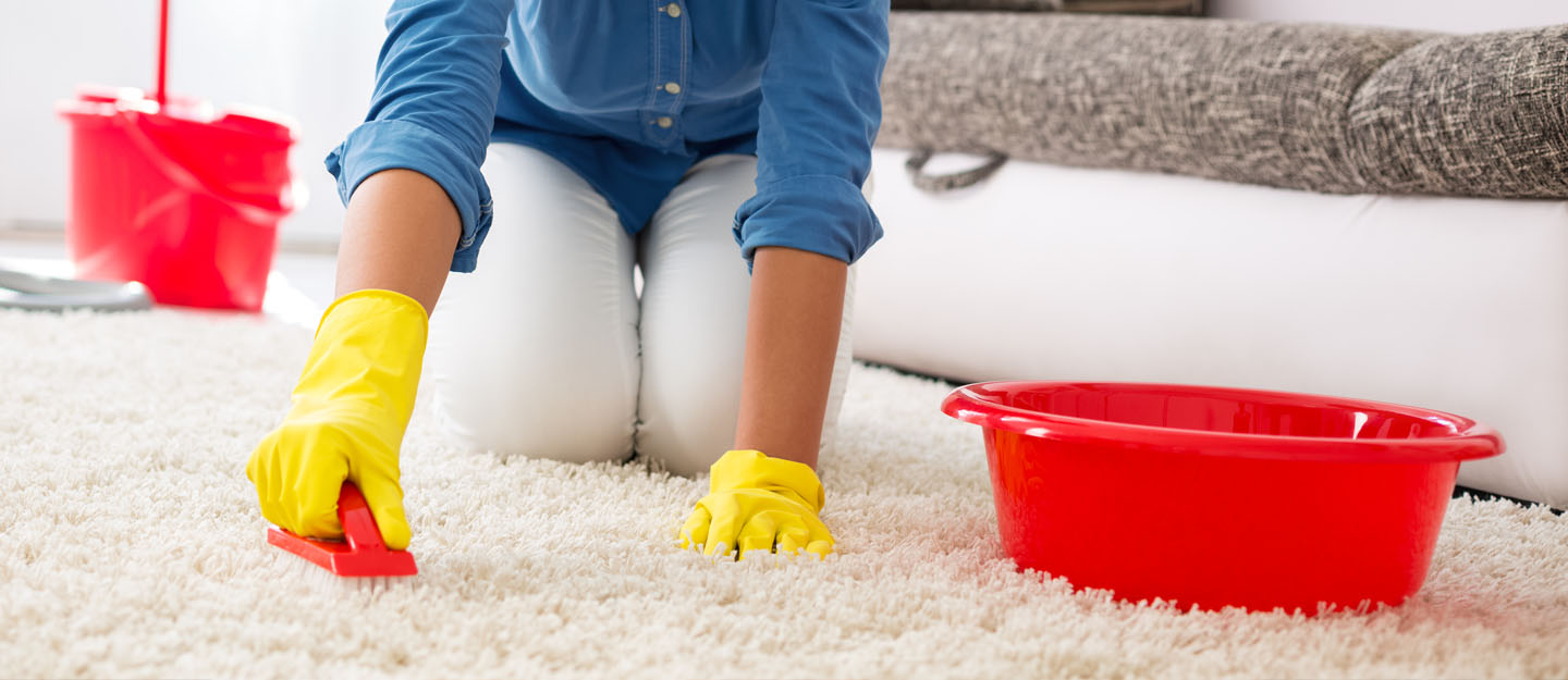 طرق سهلة لتنظيف السجاد في المنزل وازالة البقع بخطوات سهله وبسيطة