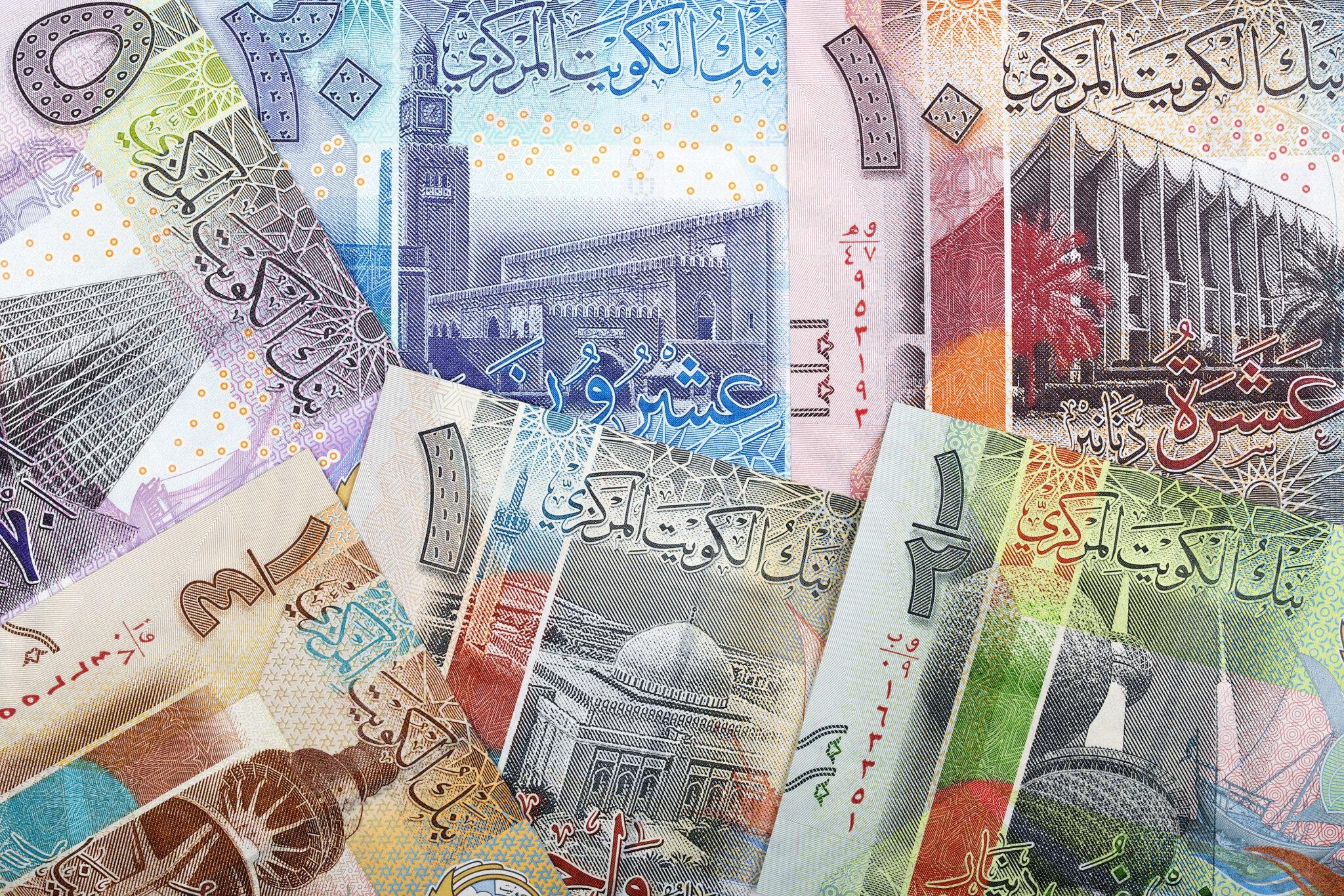 سعر الدينار الكويتي في السوق السوداء اليوم الاحد 12 ديسمبر 2023 بعد إرتفاعة مجددًا