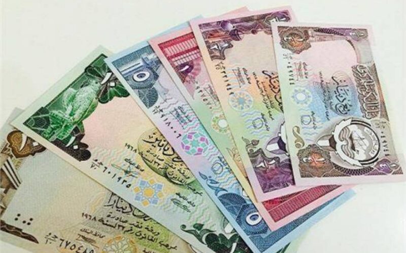سعر الدينار الكويتي في السوق السوداء اليوم الأثنين 1/ 1/ 2024 وفي جميع البنوك المصرية
