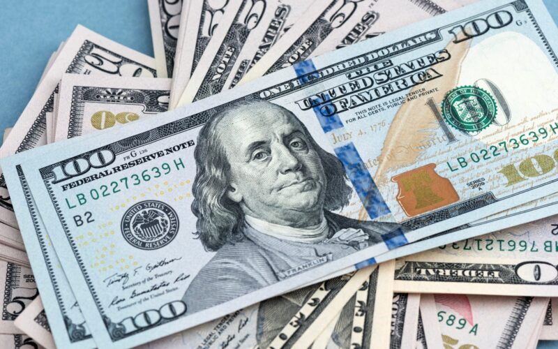 “الدولار طلع تاني” أعلي سعر للدولار اليوم الثلاثاء 13 فبراير 2024 في السوق السوداء