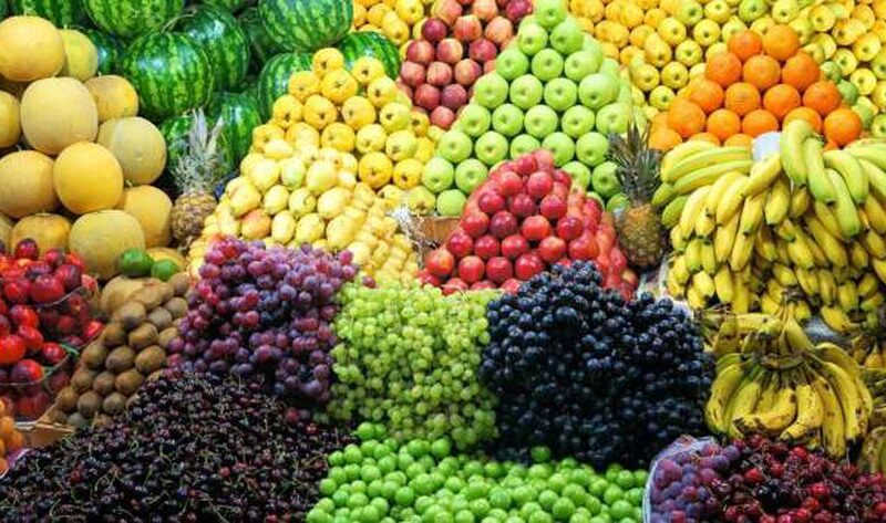 أسعار الفاكهة اليوم الخميس الموافق 25 ابريل 2024 للمستهلك وتجار التجزئة في سوق العبور