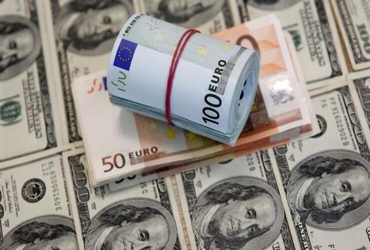 سعر اليورو امام الجنيه المصرى اليوم الاحد 14 ابريل 2024 فى السوق السوداء وجميع البنوك المصريه