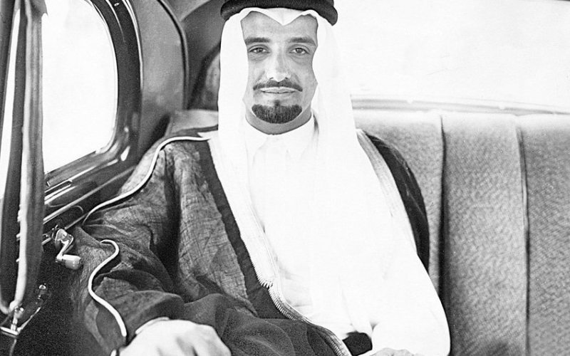 عاجل: وفاة الامير منصور بن بدر بن سعود .. وداعاً سمو الأمير