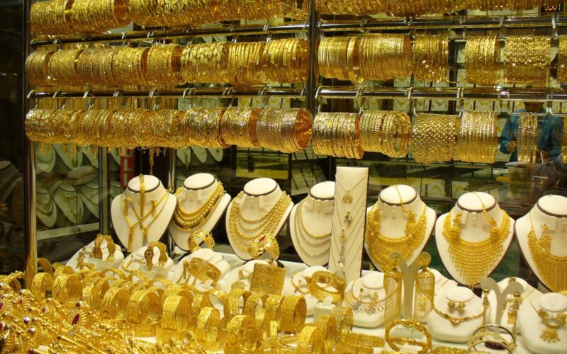 كم سعر جرام الذهب عيار 21 سعر الذهب اليوم الإثنين 22 أبريل 2024 في محلات الصاغة