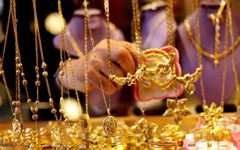 سعر الذهب اليوم عيار 21 الآن اليوم الاحد الموافق 5 مايو 2024 في محلات الصاغة في مصر