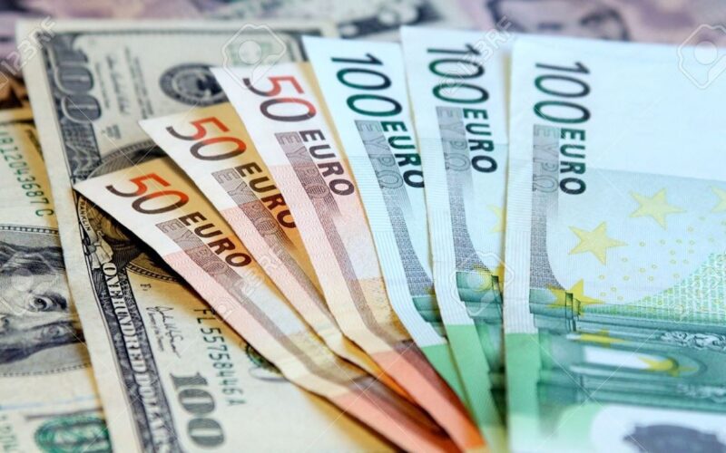 “الدولار واليورو” أسعار العملات في السوق السوداء في مصر اليوم الاربعاء الموافق 26 يونيو 2024