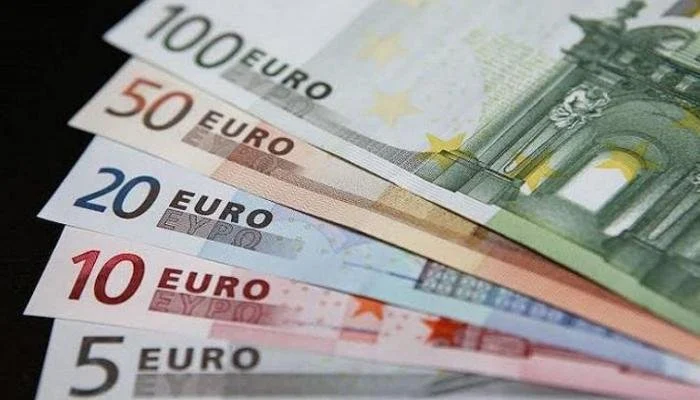 “الاوروبي وصل لكام” سعر اليورو اليوم  السبت الموافق 29 يونيو 2024 في السوق السوداء وفي البنوك المصرية