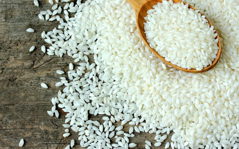 “الرز وصل كام” سعر طن الارز الشعير اليوم الاربعاء الموافق 5 يونيو 2024 للمستهلك في المحلات التجارية